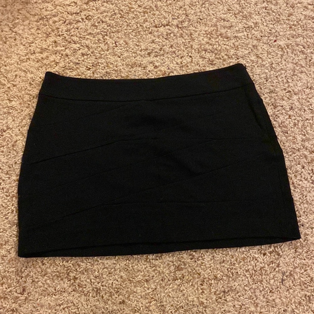 Express bandage style skirt